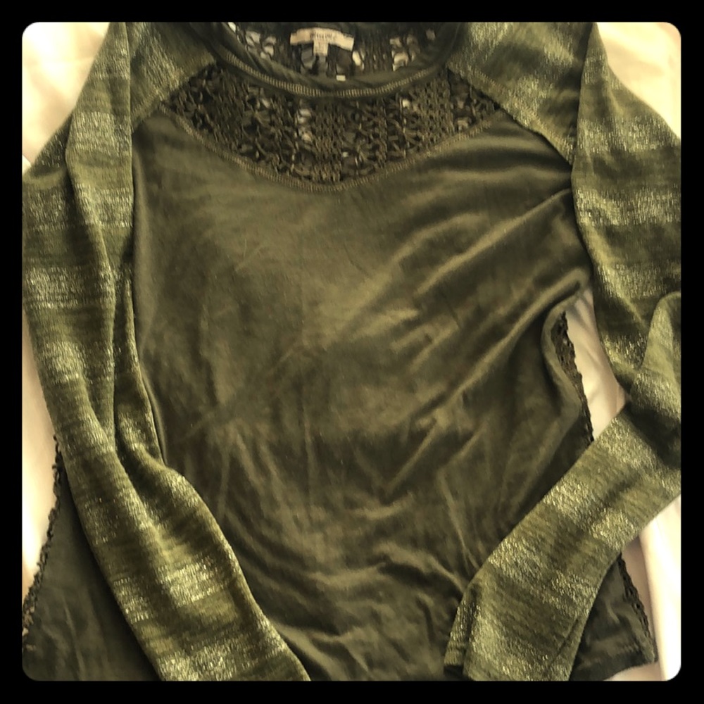 Miss Me size Large long sleeve cutout shirt